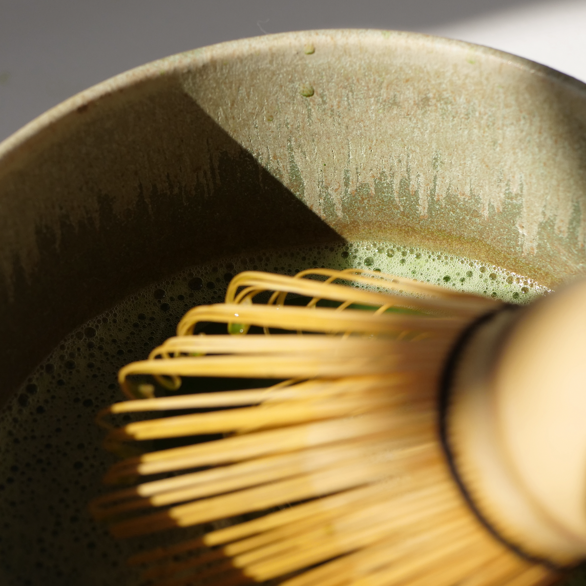 BOL À MATCHA EN GRÈS - CHAWAN